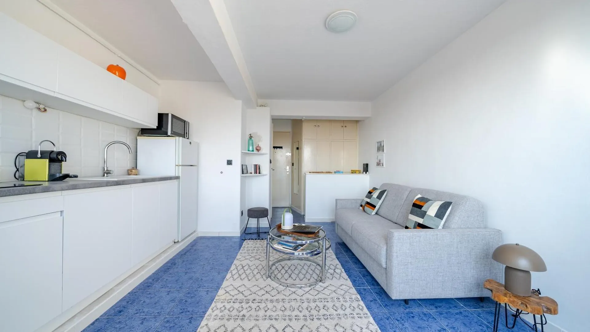 Charmant Studio Vue Mer Nice France